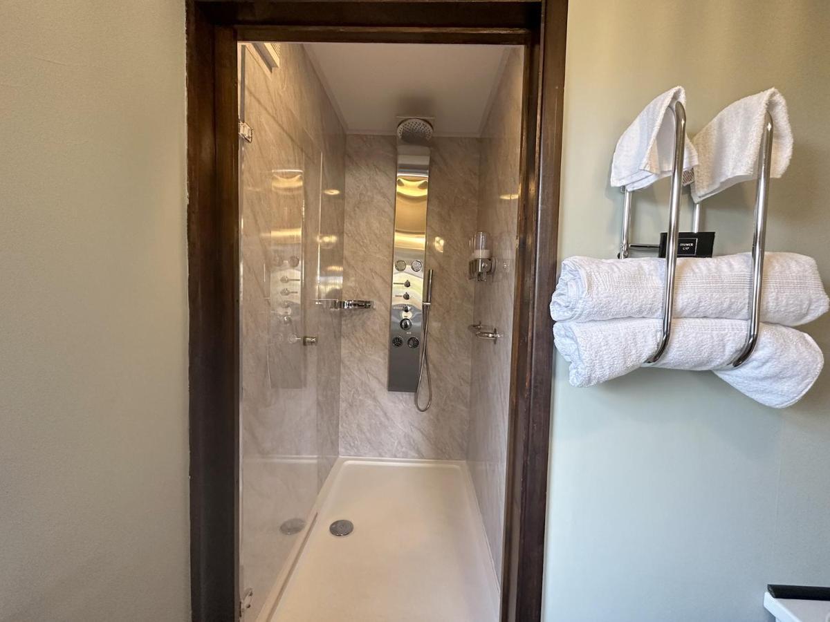 Bed and Breakfast Heathwood Дувр Екстер'єр фото